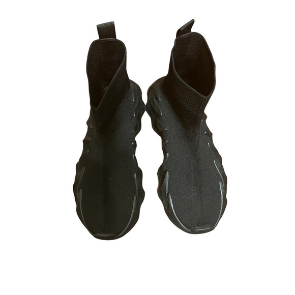 Cape Robbin Black Sock Sneakers - Picture 6 of 9